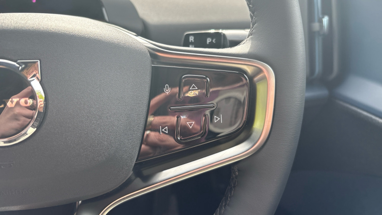 Volvo EX30 200kW SM Extended Range Plus 69kWh 5dr Auto Electric Estate